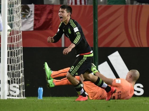 Jose Mourinho và bản hợp đồng thứ tư ở M.U ảnh 2